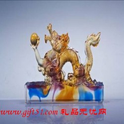 琉璃龍行天下紙鎮定制