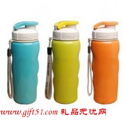 掛繩不銹鋼運動水杯定制